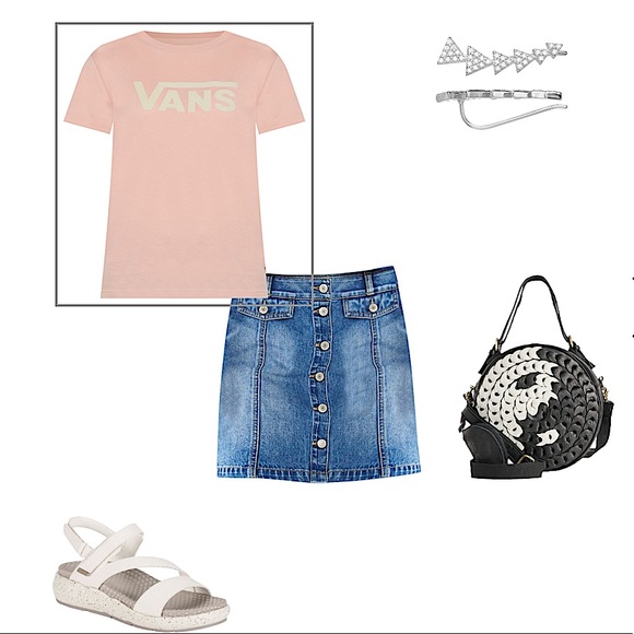 Juniors' Vans® Center Crewneck Tee - Picture 7 of 8